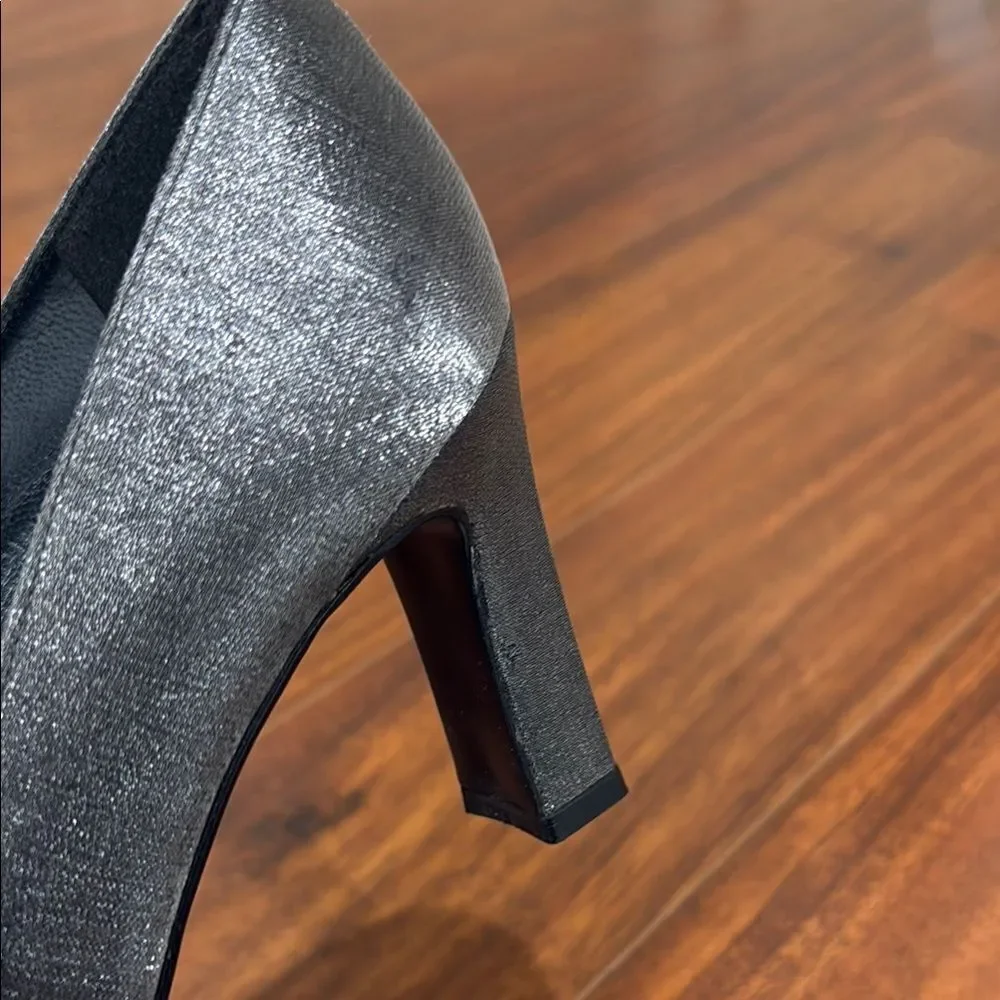 Stuart Weitzman Silver Pewter Jeweled  Heels with Metallic Finish Size 7 1/2